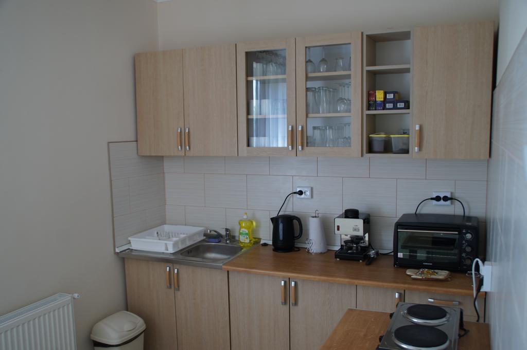 Appartement Fonix Apartman à Gyula Extérieur photo
